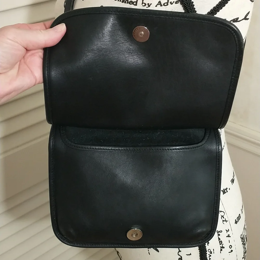 Vintage Coach Mini Hippie Leather Crossbody Foldover Flap‎ Bag, Purse, #9142